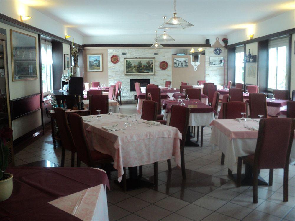 Albergo Del Cacciatore Cremeno Dış mekan fotoğraf