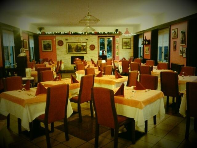Albergo Del Cacciatore Cremeno Dış mekan fotoğraf