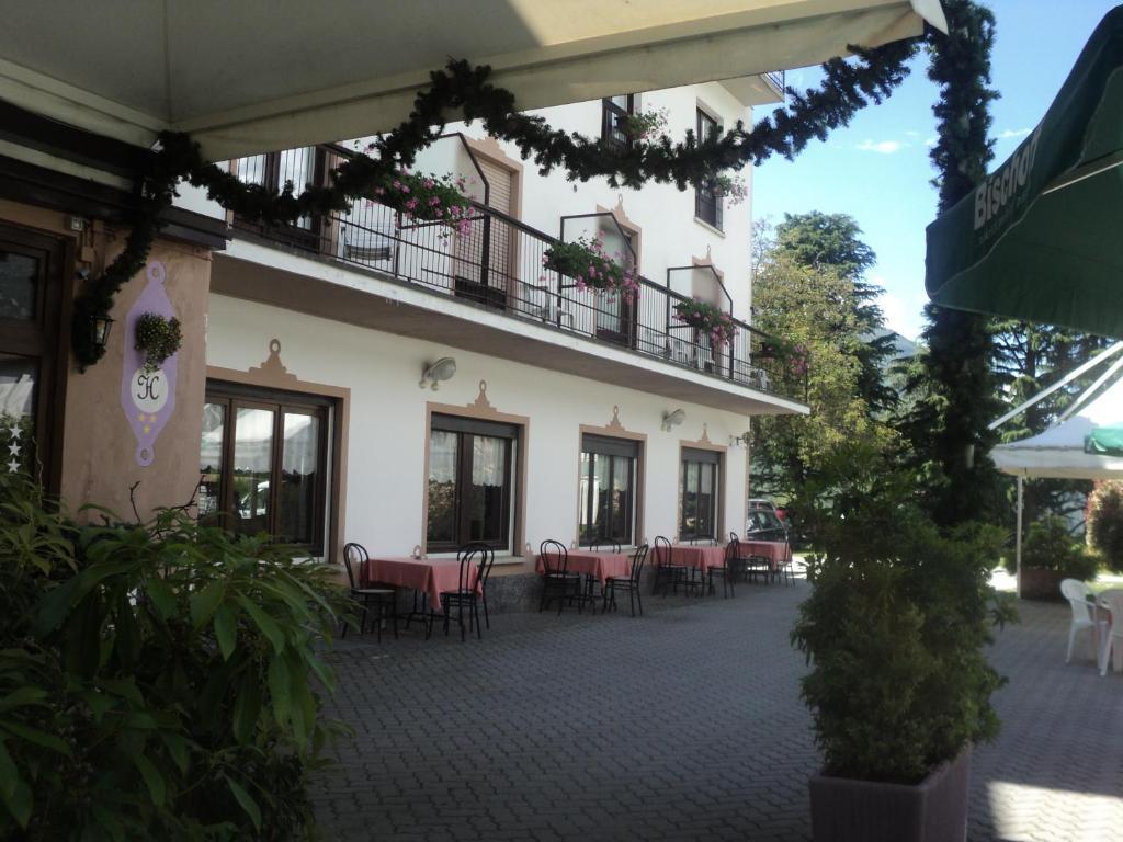 Albergo Del Cacciatore Cremeno Dış mekan fotoğraf